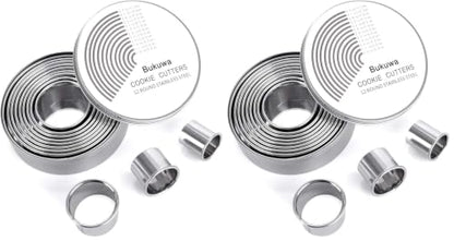 Bukuwa 12 Pcs Round Cookie Biscuit Cutter Set, Graduated Circle Cutters