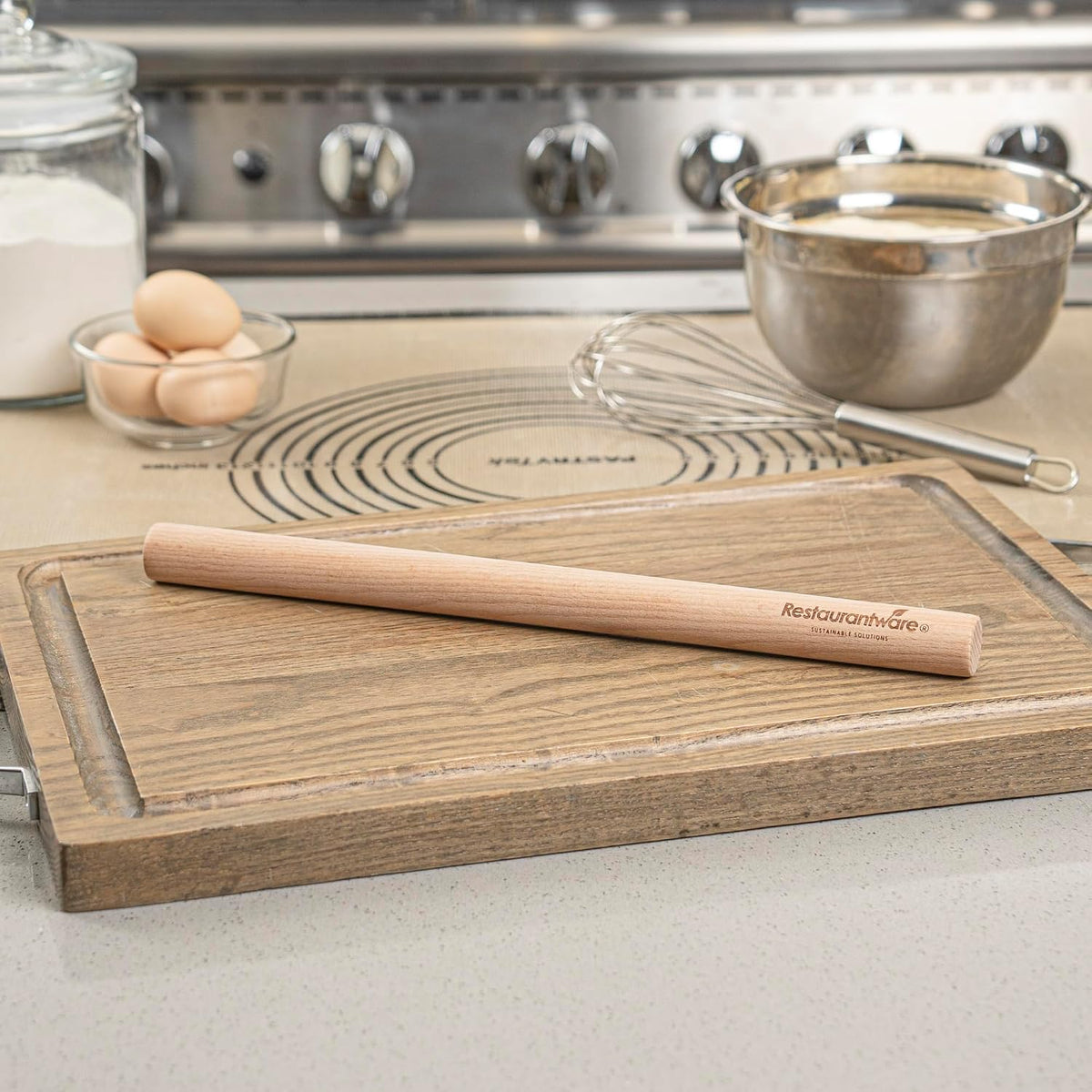 Restaurantware Wood Rolling Pin 1 Count 14 Inches Beech Wood Baking Tool, Dough Roller Handle-Less Pastry Rolling Pin Dowel Design Beige for Professional or Home Bakers