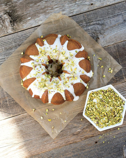 Nordic Ware Original Bundt, 12-Cup, Silver